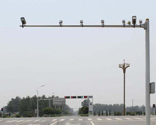 夏河监控灯