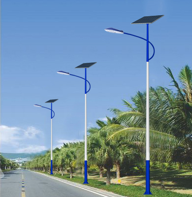 夏河太阳能路灯.jpg