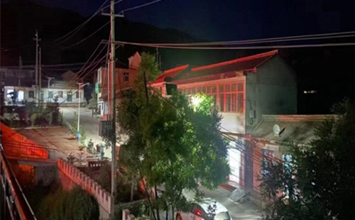 夏河太阳能路灯在暴雪天气下的应对策略