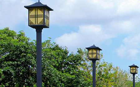 太阳能夏河庭院灯怎么选亮度与续航更耐用 太阳能夏河庭院灯怎么选亮度与续航更耐用
