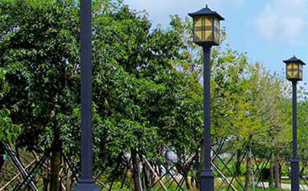 太阳能夏河庭院灯价格为何差三倍?关键看这几点 太阳能夏河庭院灯价格为何差三倍?关键看这几点